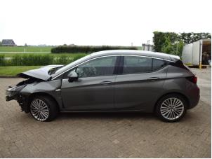 Opel Astra K 1.4 Turbo 16V Épave (2019, Gris)