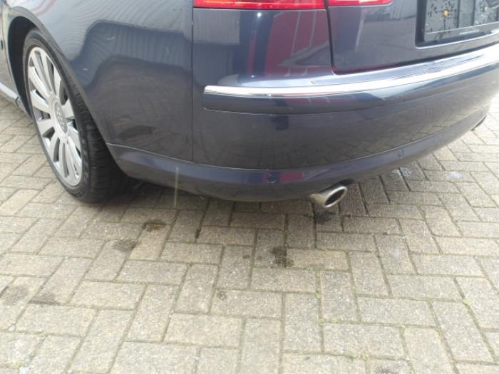 Audi A8 4.2 V8 40V Quattro Épave (2003, Bleu)