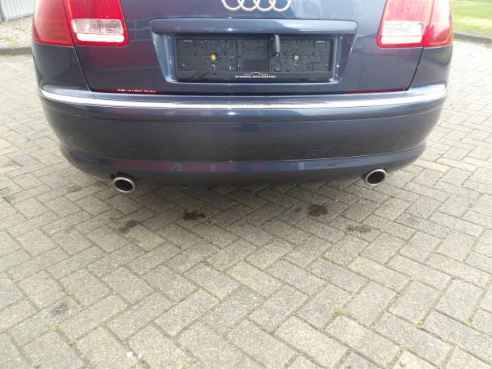Audi A8 4.2 V8 40V Quattro Épave (2003, Bleu)