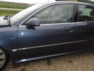 Audi A8 4.2 V8 40V Quattro Épave (2003, Bleu)