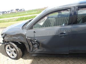 Audi Q2 1.0 TFSI 12V Samochód złomowany (2018, Szary)