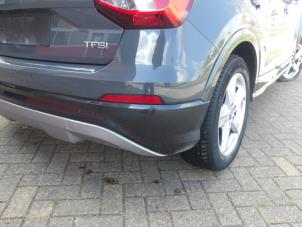 Audi Q2 1.0 TFSI 12V Samochód złomowany (2018, Szary)