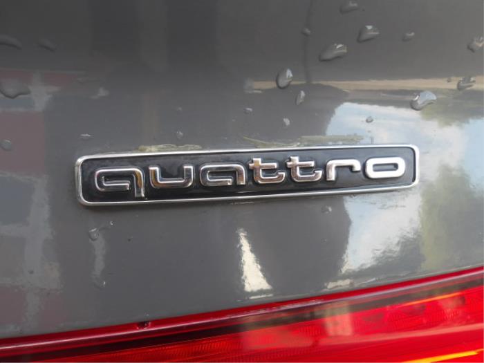 Audi A3 Limousine 2.0 TFSI 16V Quattro Samochód złomowany (2015, Bialy)