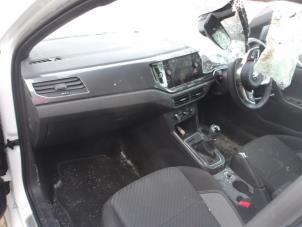 Volkswagen Polo VI 1.0 TSI 12V Épave (2021, Blanc)