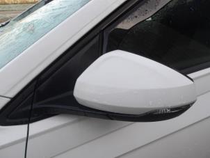 Volkswagen Polo VI 1.0 TSI 12V Épave (2021, Blanc)