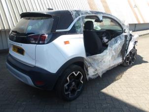 Opel Crossland X/Crossland 1.2 Turbo 12V Épave (2021, Blanc, Noir)