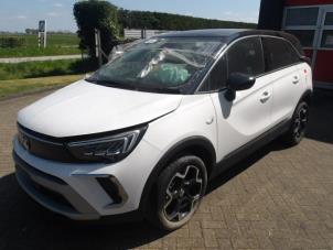Opel Crossland X/Crossland 1.2 Turbo 12V Épave (2021, Blanc, Noir)