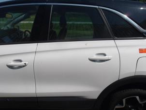 Opel Crossland X/Crossland 1.2 Turbo 12V Épave (2021, Blanc, Noir)