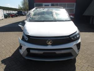 Opel Crossland X/Crossland 1.2 Turbo 12V Épave (2021, Blanc, Noir)