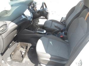 Opel Crossland X/Crossland 1.2 Turbo 12V Épave (2021, Blanc, Noir)