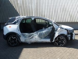Opel Crossland X/Crossland 1.2 Turbo 12V Épave (2021, Blanc, Noir)