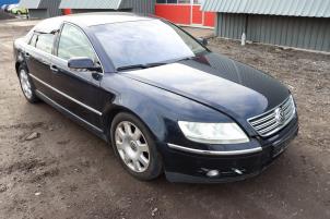 Volkswagen Phaeton 6.0 W12 48V 4Motion Épave (2003, Métallisé, Bleu)