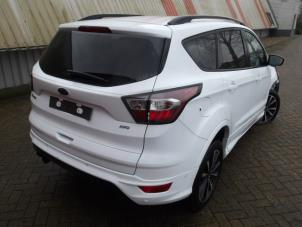 Ford Kuga II 1.5 EcoBoost 16V 4x4 Épave (2019, Blanc, Rose)