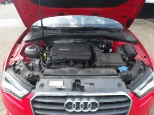 Audi A3 Sportback 1.8 TFSI 16V Épave (2013, Rouge)