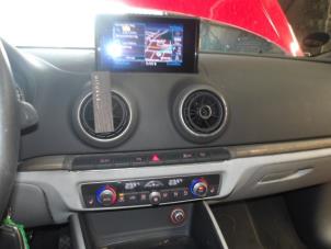 Audi A3 Sportback 1.8 TFSI 16V Épave (2013, Rouge)