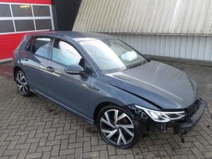 Volkswagen Golf VIII 1.5 eTSI 16V Vehículo de desguace (2021, Metálico, Gris plateado)