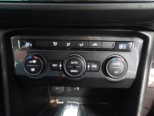 Volkswagen Tiguan 2.0 TDI 16V BlueMotion Technology SCR Épave (2016, Blanc)