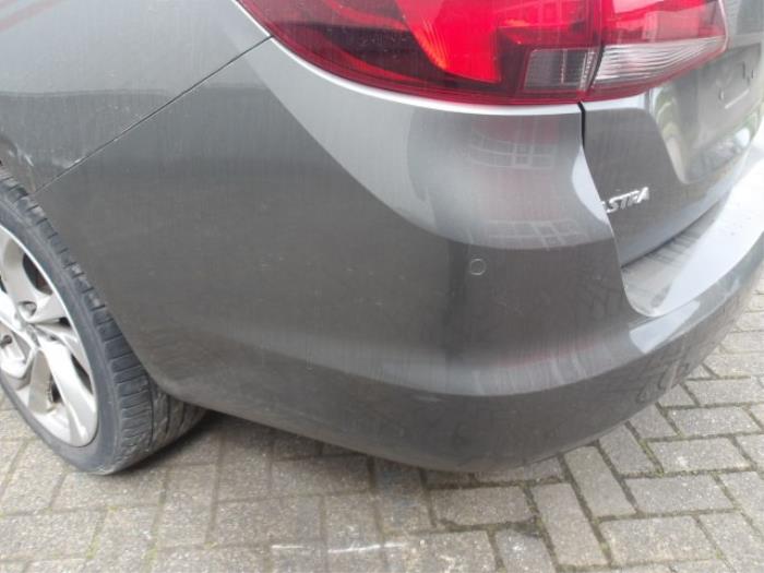 Opel Astra K Sports Tourer 1.4 16V Épave (2018, Métallisé, Gris argenté)