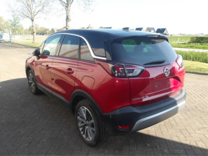 Opel Crossland 1.2 12V Épave (2020, Rouge, Noir)