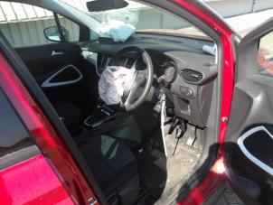 Opel Crossland 1.2 12V Épave (2020, Rouge, Noir)