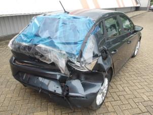 Seat Ibiza V 1.0 MPI 12V Épave (2019, Métallisé, Gris argenté)
