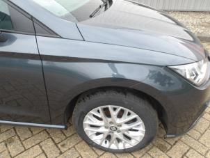 Seat Ibiza V 1.0 MPI 12V Épave (2019, Métallisé, Gris argenté)