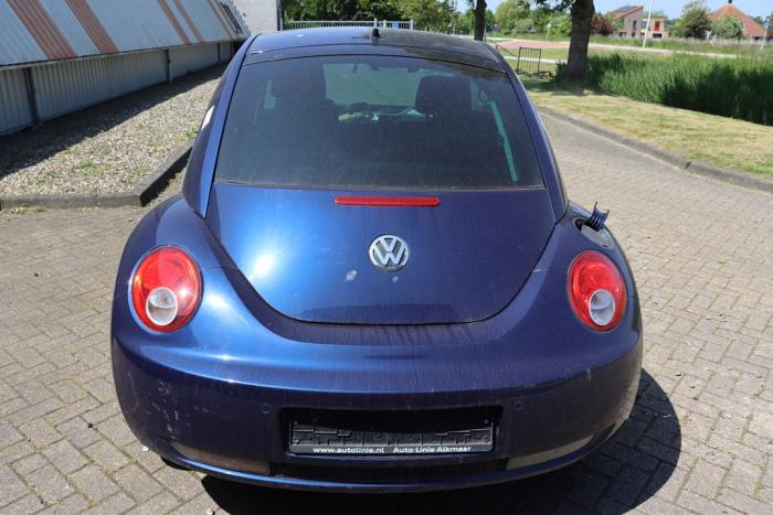 Volkswagen New Beetle 1.8 20V Turbo Salvage vehicle (2007, Metallic, Blue)