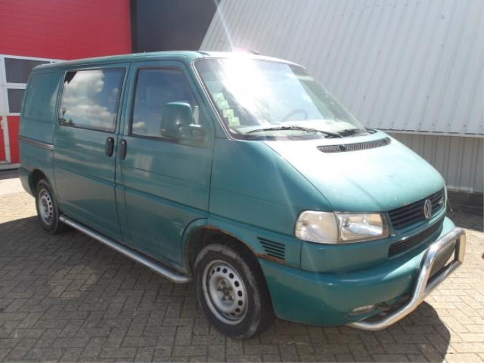 Volkswagen Transporter/Multivan T4 2.5 TDI Salvage vehicle (1998, Green)
