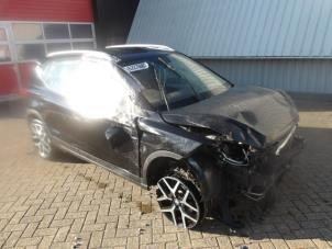 Seat Arona 1.0 TSI 12V Épave (2019, Métallisé, Noir)