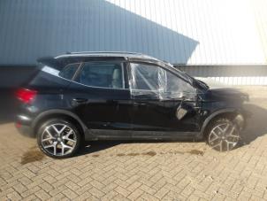 Seat Arona 1.0 TSI 12V Épave (2019, Métallisé, Noir)