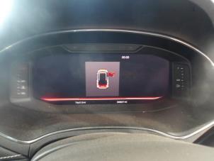 Seat Arona 1.0 TSI 12V Épave (2019, Métallisé, Noir)