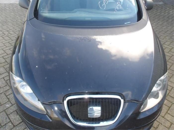 Seat Altea XL 1.6 Salvage vehicle (2007, Metallic, Black)
