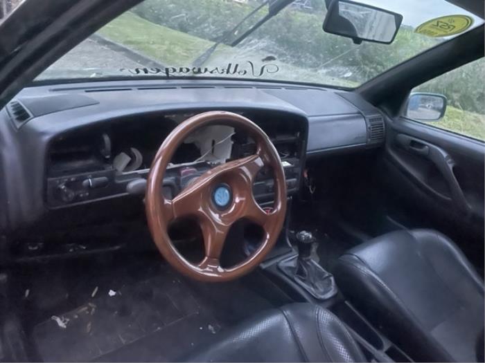 Volkswagen Passat 2.8 VR6 Épave (1994, Vert)