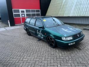 Volkswagen Passat 2.8 VR6 Épave (1994, Vert)