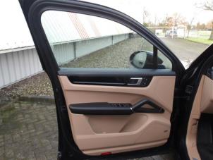 Porsche Cayenne III 3.0 V6 Turbo 24V E-Hybrid Épave (2022, Noir)