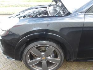 Porsche Cayenne III 3.0 V6 Turbo 24V E-Hybrid Épave (2022, Noir)