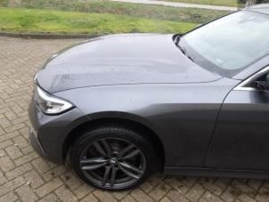 BMW 3 serie Touring 320i 2.0 TwinPower Turbo 16V Épave (2019, Métallisé, Gris argenté)