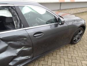 BMW 3 serie Touring 320i 2.0 TwinPower Turbo 16V Épave (2019, Métallisé, Gris argenté)