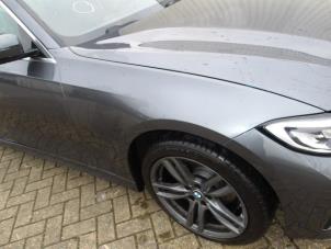 BMW 3 serie Touring 320i 2.0 TwinPower Turbo 16V Épave (2019, Métallisé, Gris argenté)