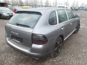 Porsche Cayenne 4.5 S V8 32V Épave (2003, Gris)