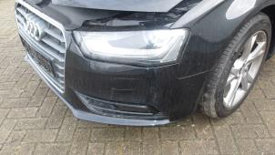 Audi A4 1.8 TFSI 16V Épave (2013, Métallisé, Noir)