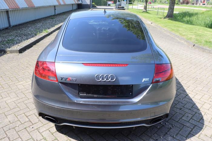 Audi TT 2.5 RS Turbo 20V Quattro Vehículo de desguace (2009, Metálico, Gris plateado)