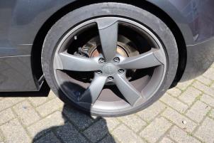 Audi TT 2.5 RS Turbo 20V Quattro Vehículo de desguace (2009, Metálico, Gris plateado)