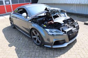 Audi TT 2.5 RS Turbo 20V Quattro Vehículo de desguace (2009, Metálico, Gris plateado)