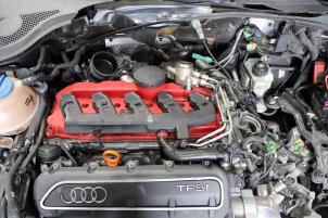 Audi TT 2.5 RS Turbo 20V Quattro Vehículo de desguace (2009, Metálico, Gris plateado)
