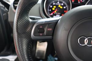 Audi TT 2.5 RS Turbo 20V Quattro Vehículo de desguace (2009, Metálico, Gris plateado)