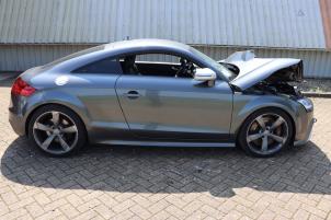 Audi TT 2.5 RS Turbo 20V Quattro Vehículo de desguace (2009, Metálico, Gris plateado)