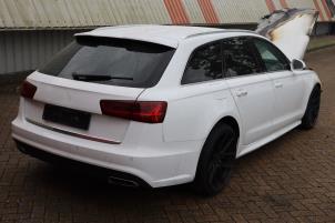 Audi A6 Avant 3.0 TDI V6 24V Quattro Vehículo de desguace (2018, Blanco)