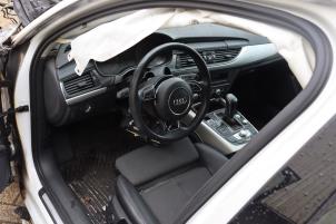 Audi A6 Avant 3.0 TDI V6 24V Quattro Vehículo de desguace (2018, Blanco)