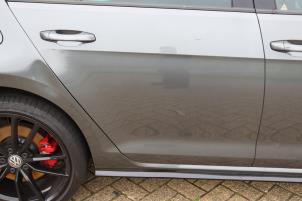 Volkswagen Golf VII 2.0 R 4Motion 16V Épave (2019, Métallisé, Gris argenté)